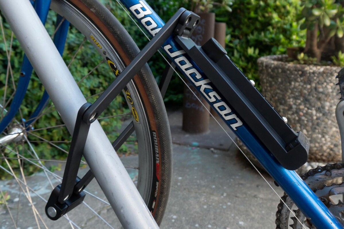 Bike lock discount attachment to frame
